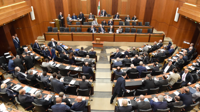 البرلمان اللبناني يفشل في انتخاب رئيس جديد للبلاد للمرة الخامسة